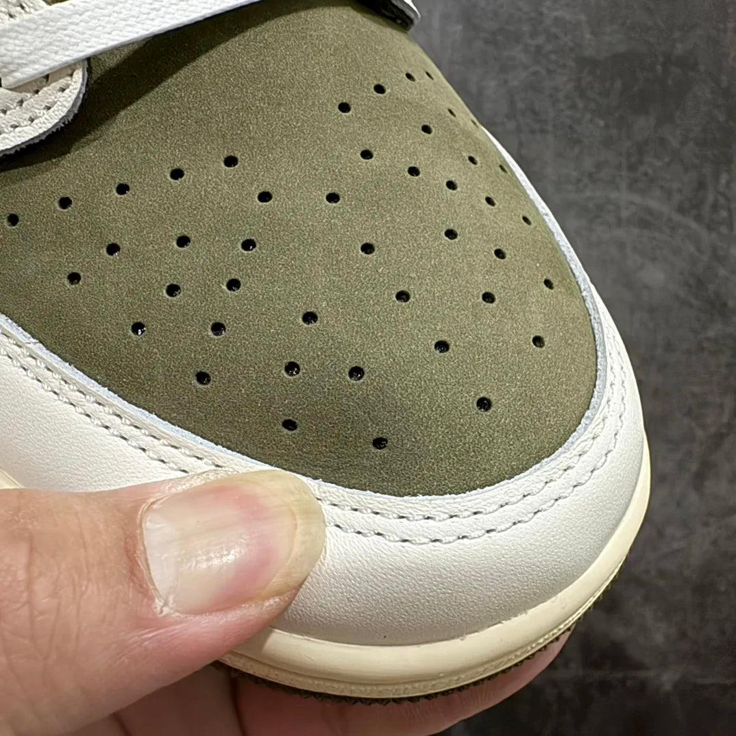 AJ 1 Low x Travis Scott 'Medium Olive'