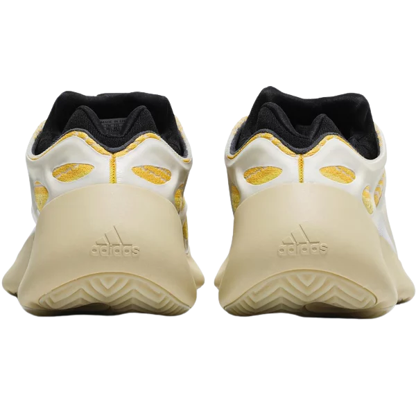 YZY 700 V3 'Safflower'