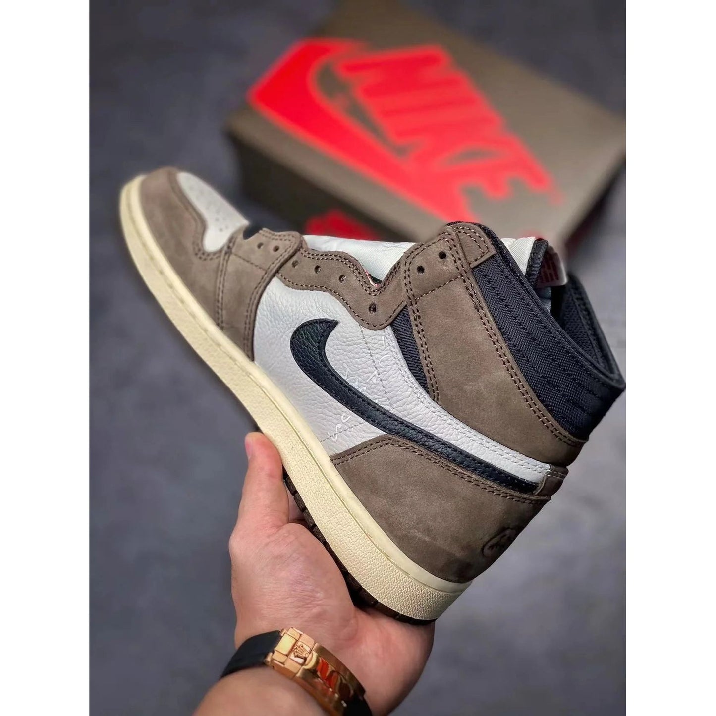 AJ 1 x Travis Scott Retro High OG 'Mocha'