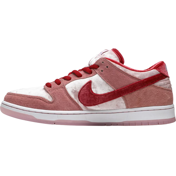 Dunk Low SB x StrangeLove 'Valentine's Day'