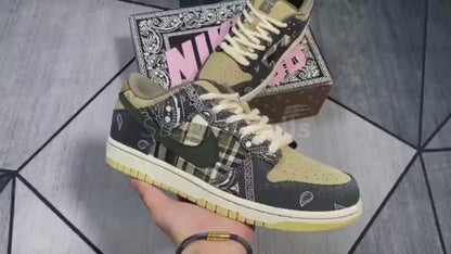 Dunk Low Premium QS SB x Travis Scott 'Cactus Jack'